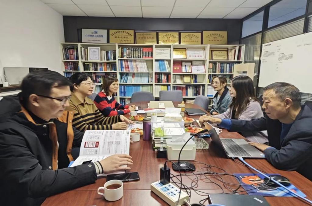 数字贸易教学团队赴双泽信息技术有限公司调研座谈